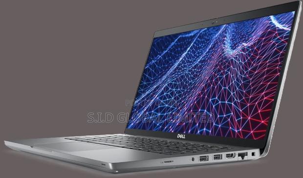 New Laptop Dell Latitude 5430 8GB Intel Core i5 SSD 256GB · Photo 1