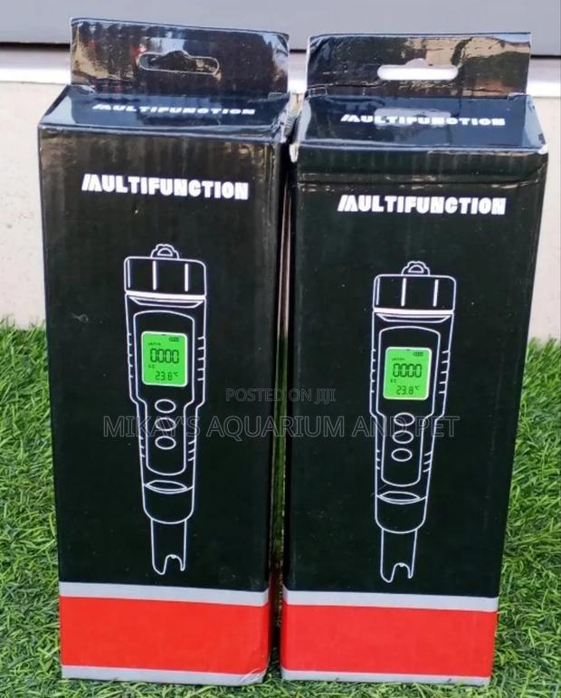 7 In One Water Tester · Photo 1