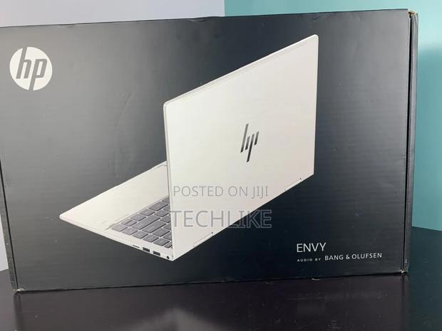New Laptop HP Envy 14 8GB Intel Core I7 SSD 512GB · Photo 3