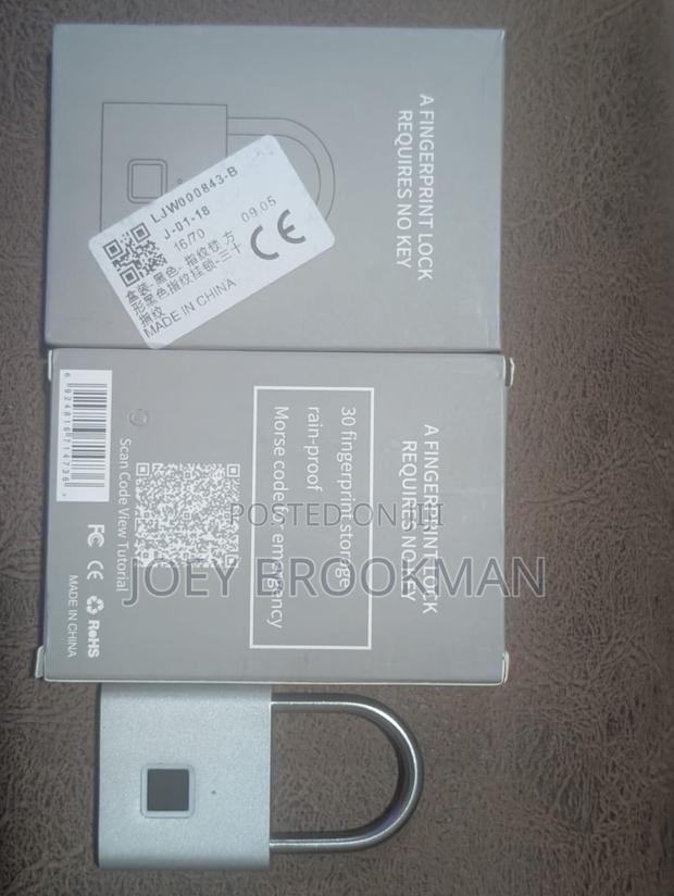 Keyless Usb Rechargeable Fingerprint Lock Smart Home Padlock · Photo 1