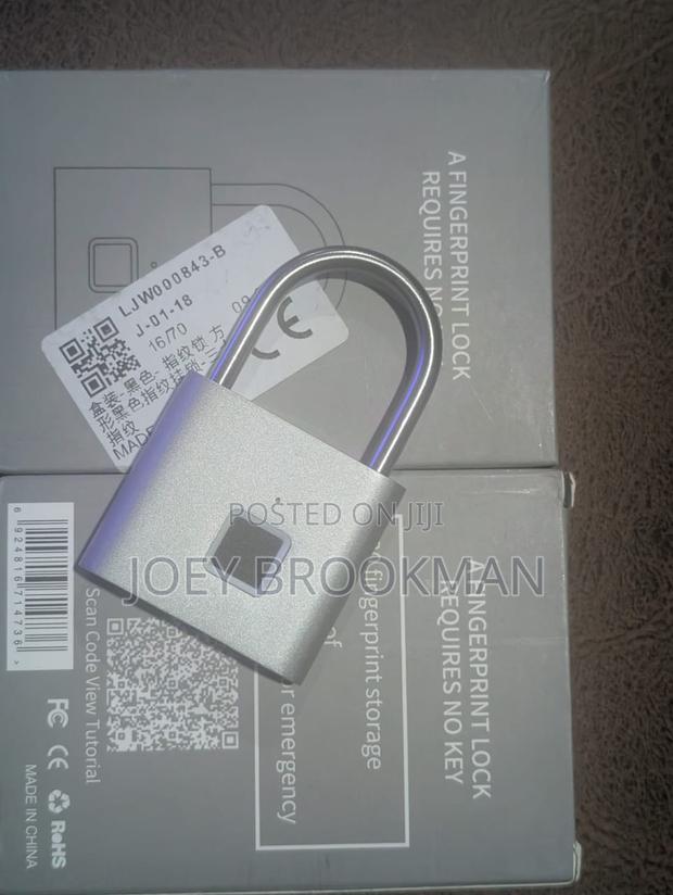 Keyless Usb Rechargeable Fingerprint Lock Smart Home Padlock · Photo 3