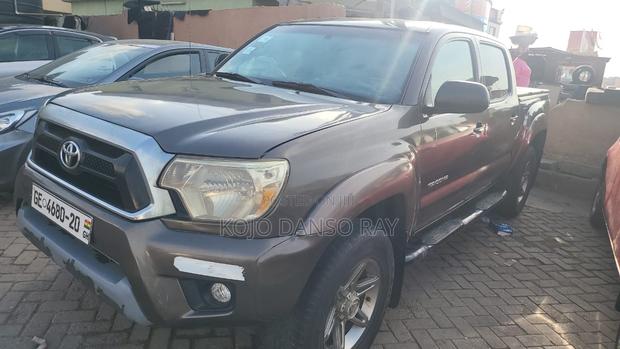 Toyota Tacoma 4dr Double Cab 5.0 ft. SB (2.7L 4cyl 4A) 2014 Gray · Photo 6