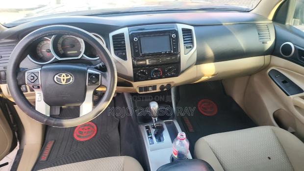 Toyota Tacoma 4dr Double Cab 5.0 ft. SB (2.7L 4cyl 4A) 2014 Gray · Photo 8