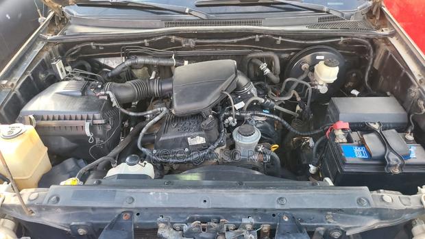 Toyota Tacoma 4dr Double Cab 5.0 ft. SB (2.7L 4cyl 4A) 2014 Gray · Photo 4