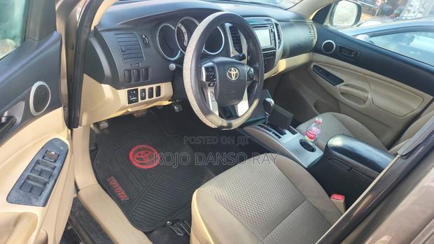 Toyota Tacoma 4dr Double Cab 5.0 ft. SB (2.7L 4cyl 4A) 2014 Gray · Photo 1