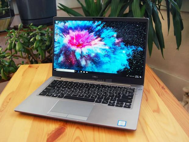 Laptop Dell Latitude 7300 16GB Intel Core I5 SSD 256GB · Photo 1