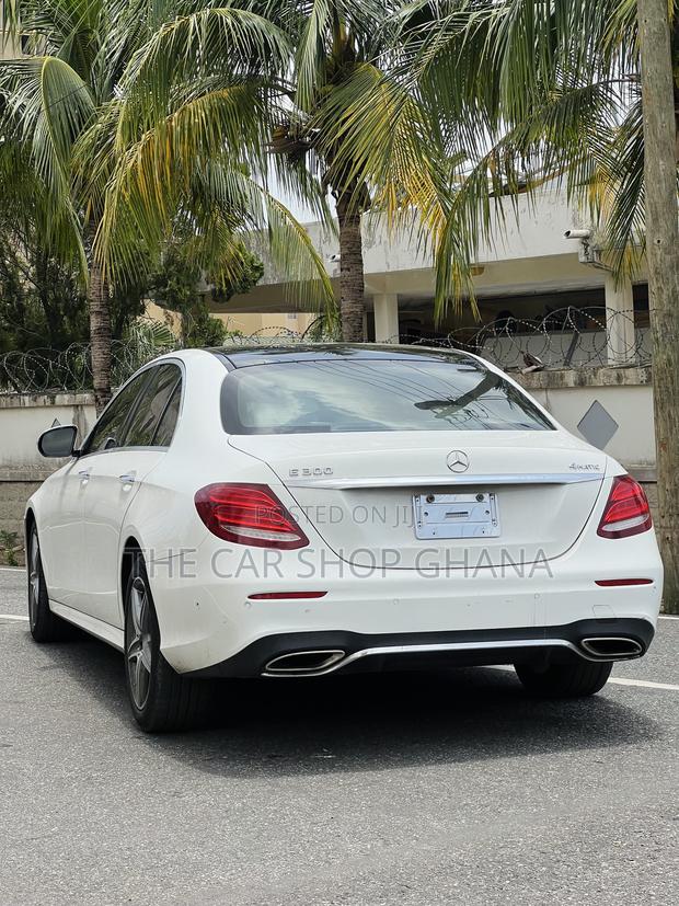 Mercedes-Benz E300 2018 White · Photo 7
