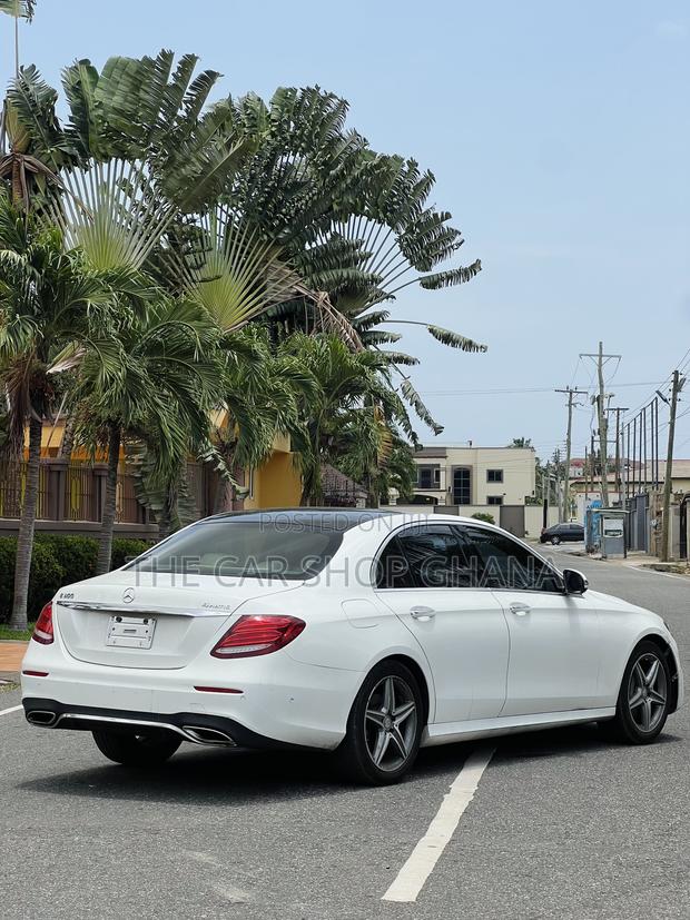 Mercedes-Benz E300 2018 White · Photo 4