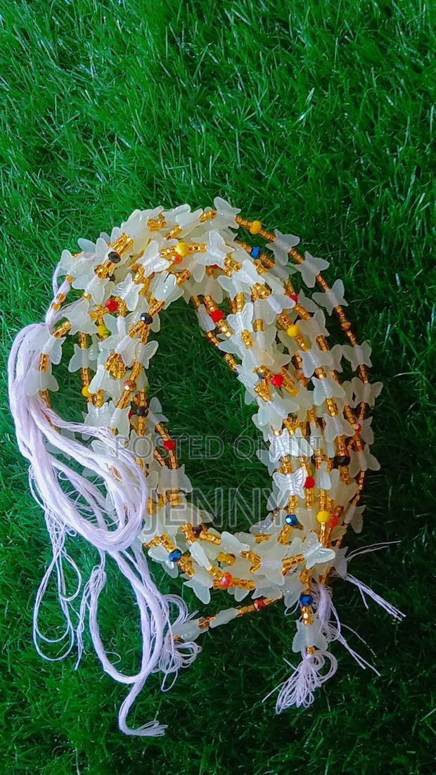 Glowing Waist Beads · Photo 3