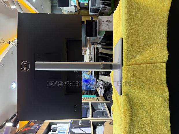 Dell 24 Inches Edgeless 1080p (Ips) Neat Monitor From Uk Neat · Photo 3