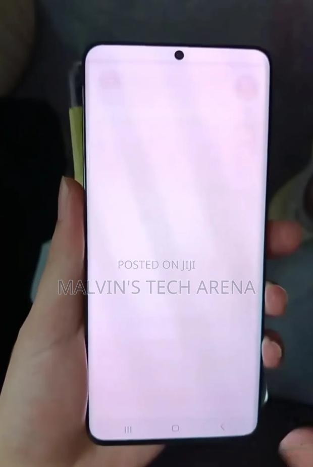 Samsung S20 Plus Screen · Photo 2
