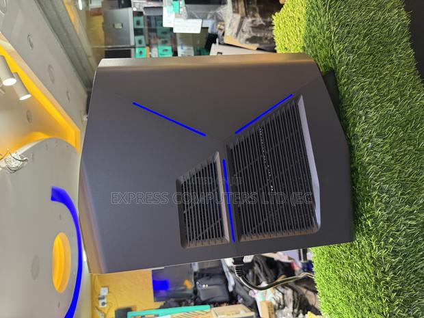 Dell Alienware Aurora R12 32GB Intel Core i7 SSHD (Hybrid) 512GB · Photo 5