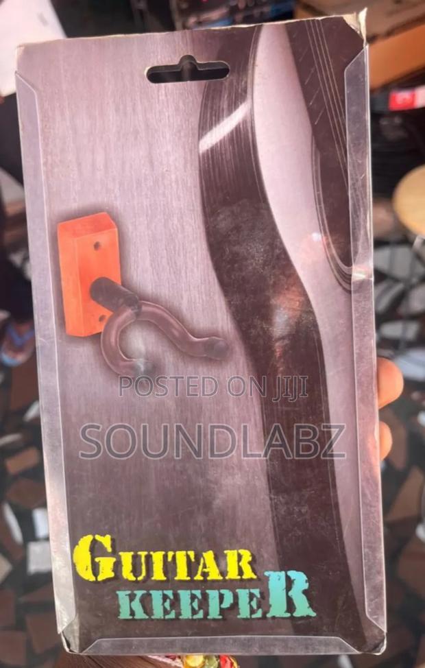 Guitar Wall Mount · Photo 2