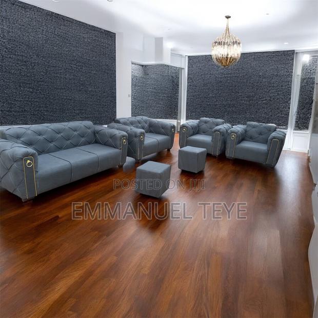 Brand New Luxury Full Set Off Sofa · Photo 1