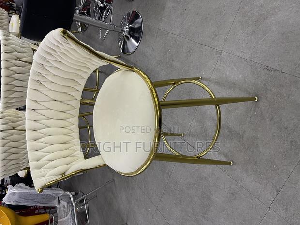 High Quality Luxury Bar Chair · Photo 5