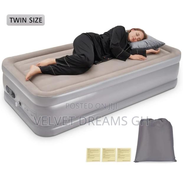 Single Inflatable Mattress · Photo 2