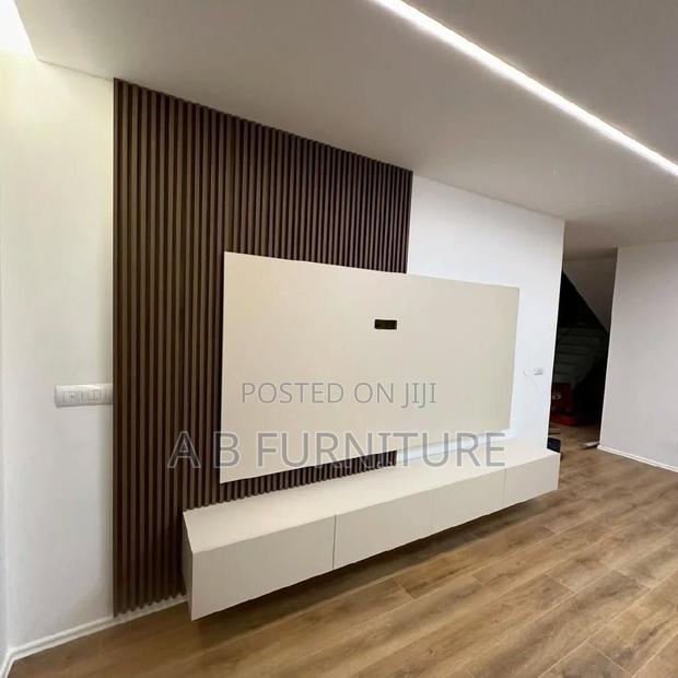 Nice Tv Mount · Photo 1