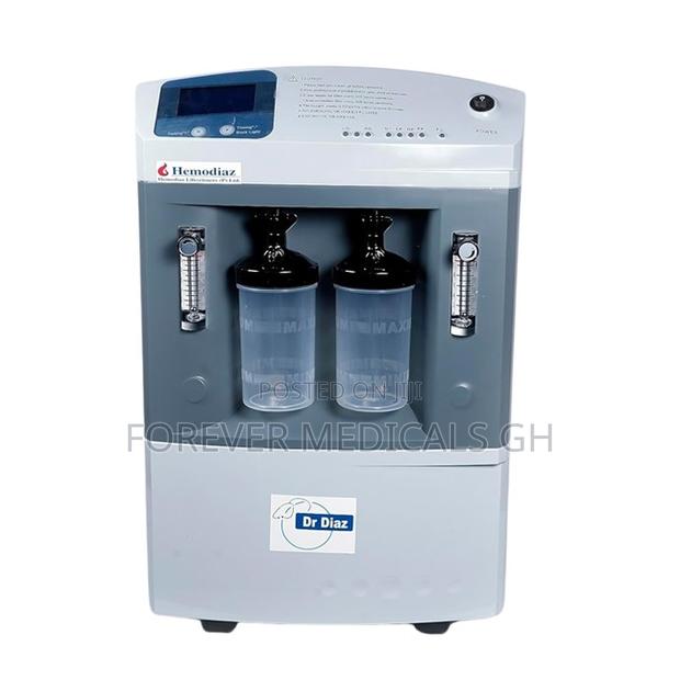 Oxygen Concentrator 2 Bottles 10litres · Photo 1