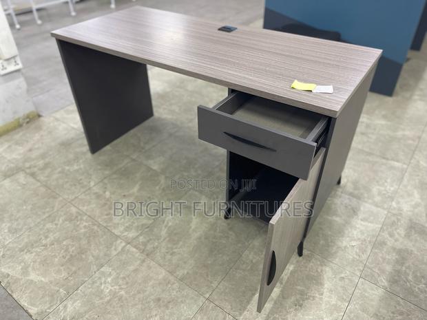 Imported Wooden Office Desk · Photo 2