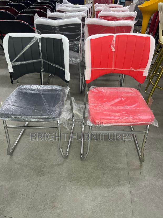 Dining Chair/ Conference Chair · Photo 1