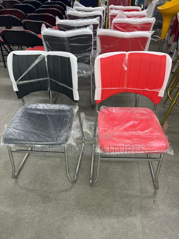 Dining Chair/ Conference Chair · Photo 2