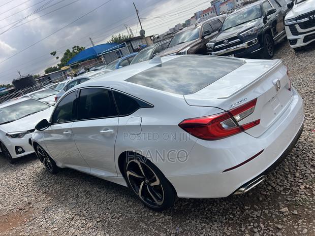 Honda Accord Sport (1.5L 4cyl Turbo CVT) 2019 White · Photo 3
