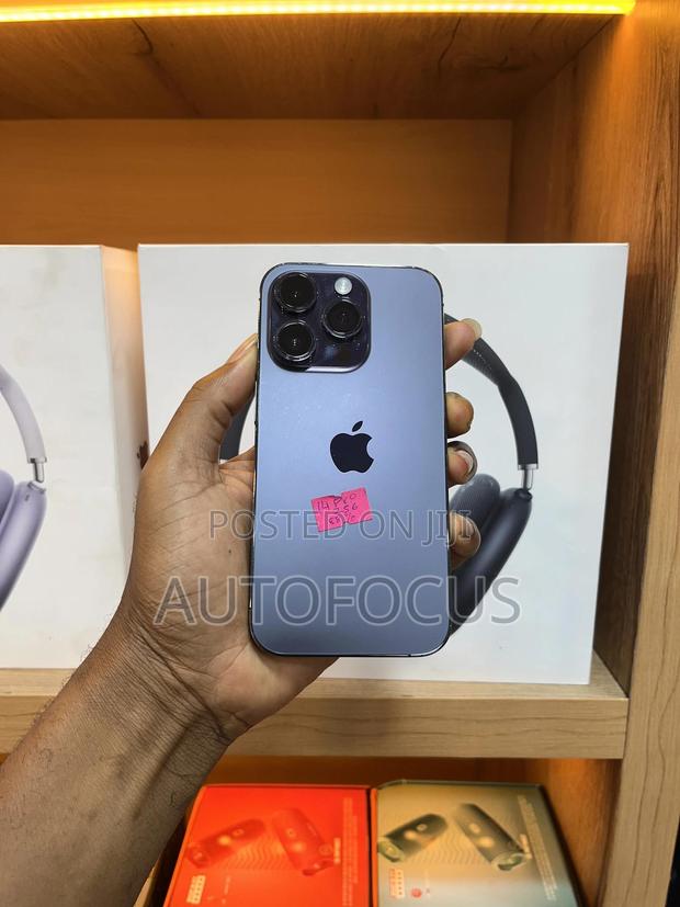 Apple iPhone 14 Pro 256 GB Purple · Photo 7