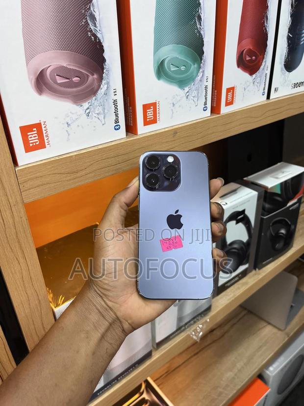 Apple iPhone 14 Pro 256 GB Purple · Photo 6