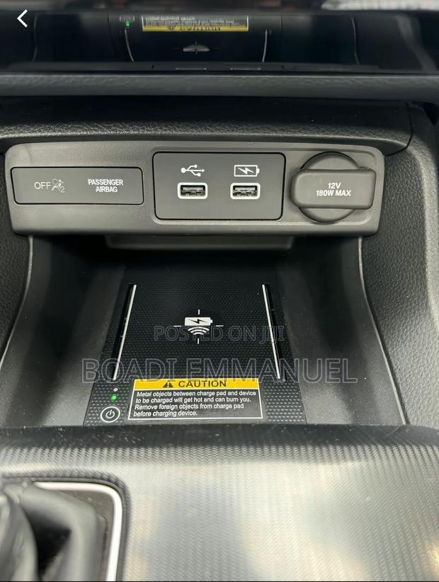 Honda HR-V 2023 Black · Photo 6