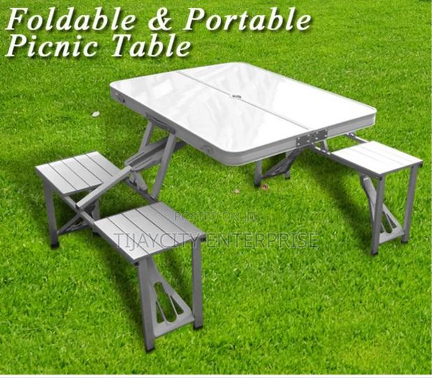 Foldable Picnic Table · Photo 1