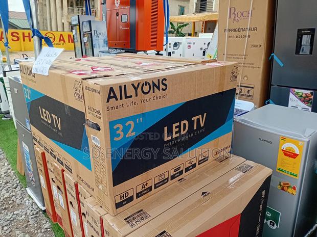 Ailyons Twisted Fates 32" Digital Satellite · Photo 1