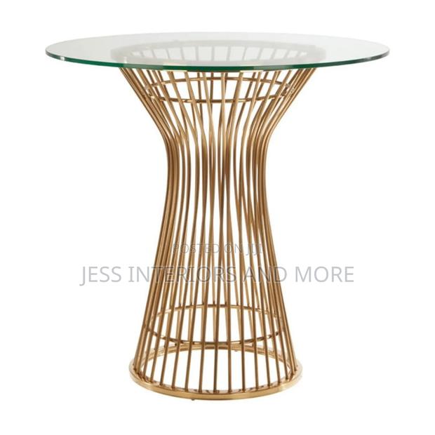 Bar Table (Gold Cocktail Table) · Photo 1