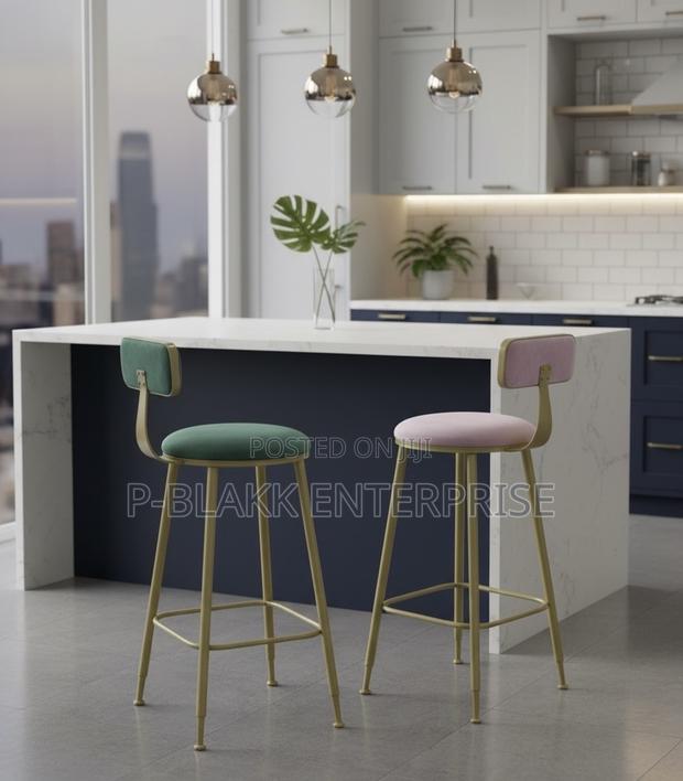 Accent Kitchen Bar Chairs/ Dining Chairs · Photo 1