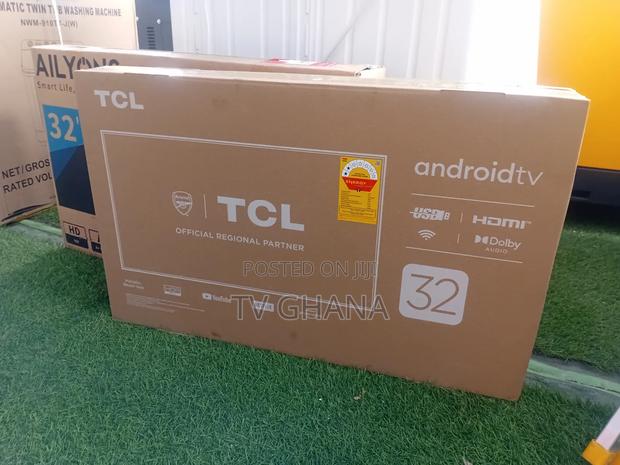 **Tcl 32" Smart Tv – Entertainment That Fits Anywhere · Photo 1