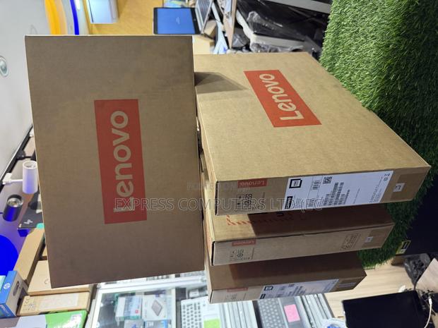 New Laptop Lenovo Ideapad V14 IGL 8GB Intel Core I3 SSD 256GB · Photo 7