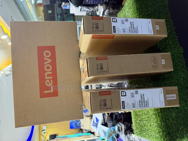 New Laptop Lenovo Ideapad V14 IGL 8GB Intel Core I3 SSD 256GB · Photo 5