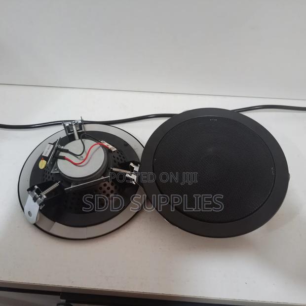 Ceiling Speaker Black Color 8 Ohms 10 Watts · Photo 2