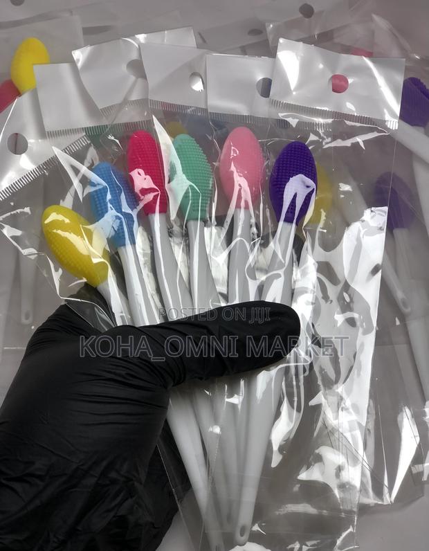 10 Pcs Lip Brush (Wholesale) · Photo 1