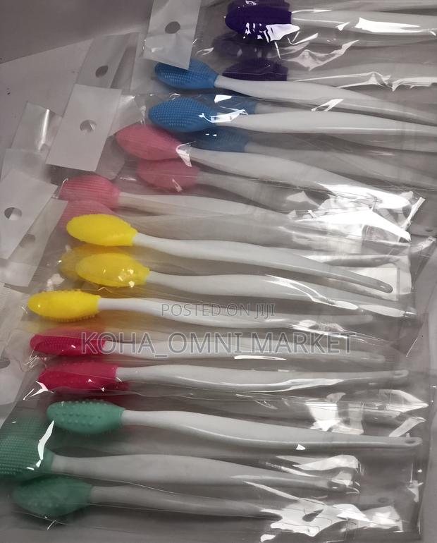 10 Pcs Lip Brush (Wholesale) · Photo 2