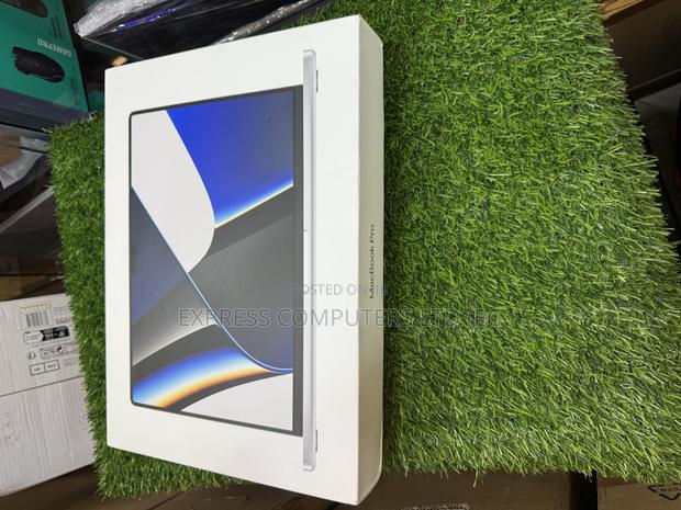 Laptop Apple MacBook Pro 2021 M1 16GB Apple M1 Pro SSD 1T · Photo 5