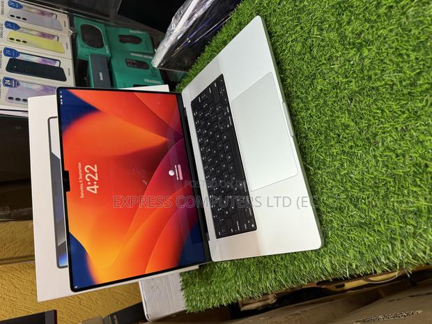 Laptop Apple MacBook Pro 2021 M1 16GB Apple M1 Pro SSD 1T · Photo 3
