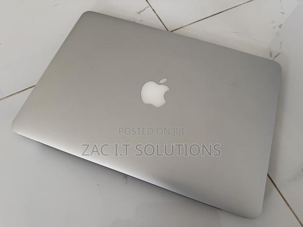 Laptop Apple MacBook Pro 2013 8GB Intel Core I5 SSD 128GB · Photo 5
