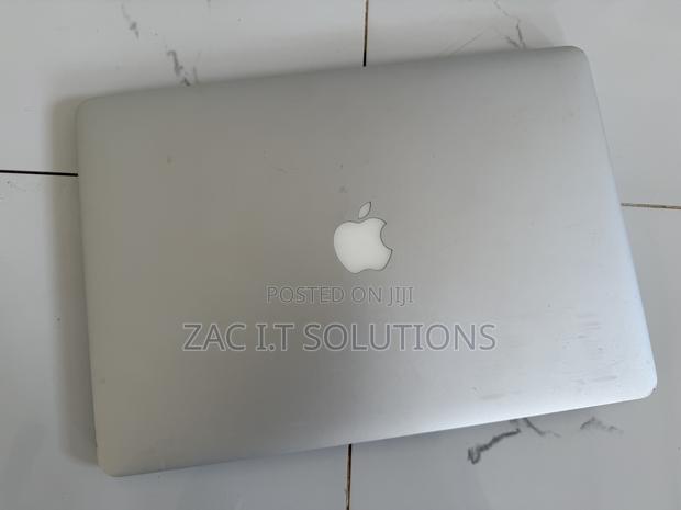 Laptop Apple MacBook Pro 2014 16GB Intel Core I7 SSD 256GB · Photo 2