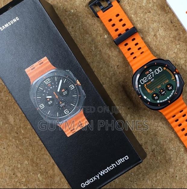 Samsung Galaxy Watch Ultra · Photo 2