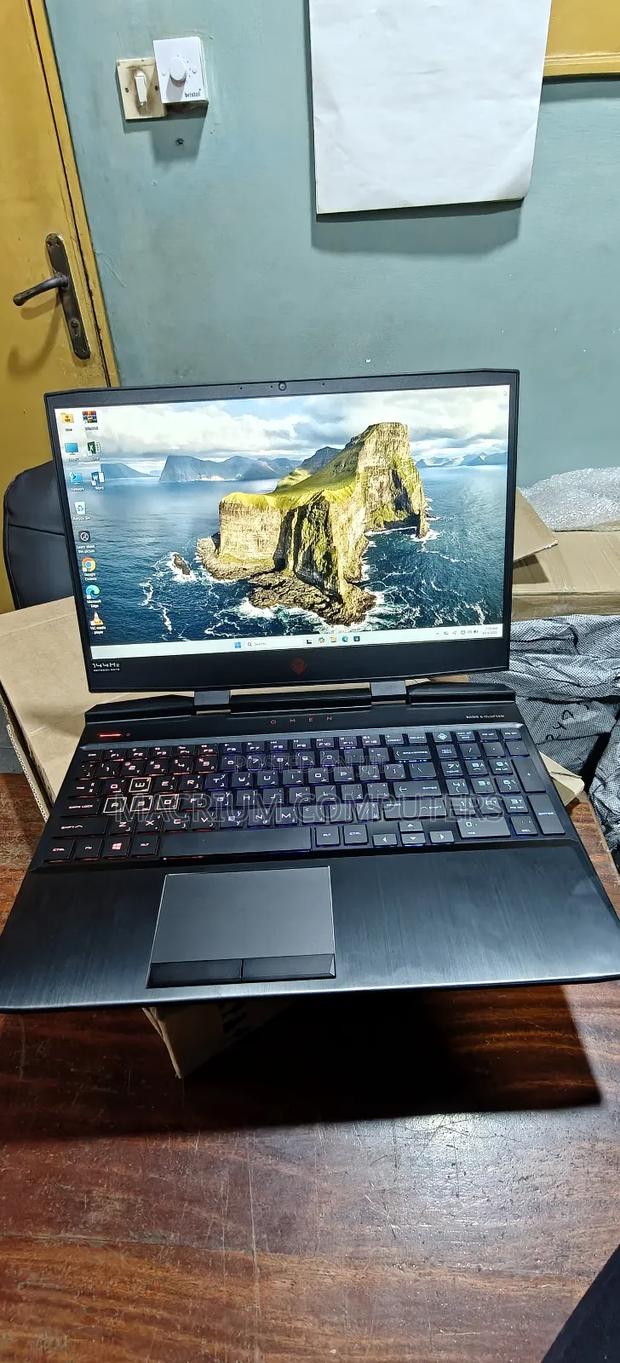 Laptop HP Omen 15-dh002nr 16GB Intel Core i7 SSD 512GB · Photo 2