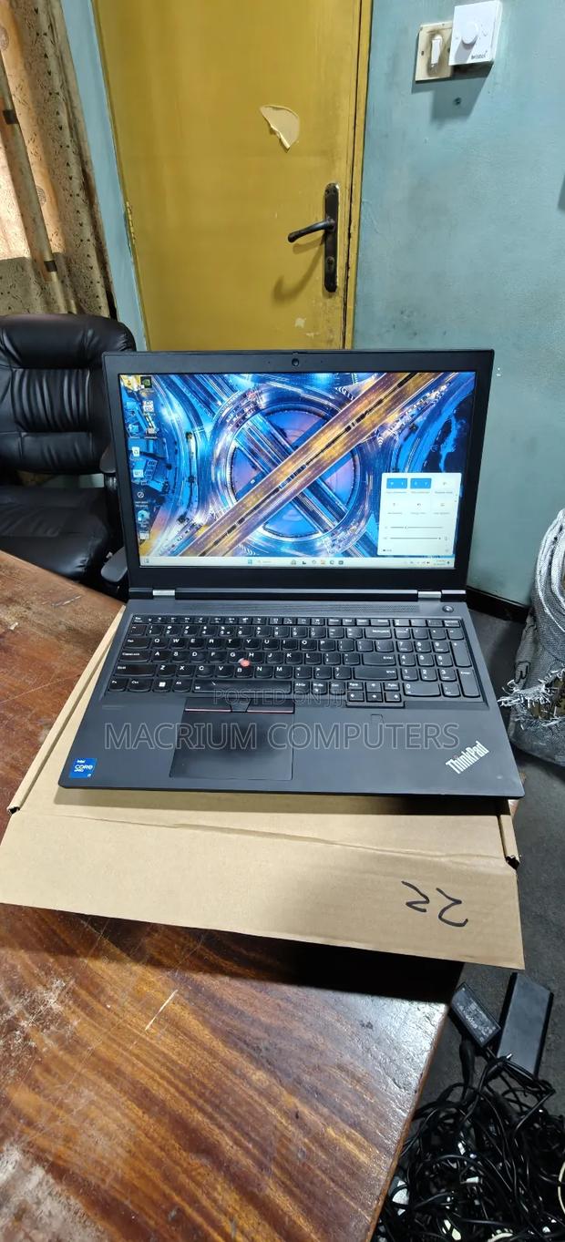 Laptop Lenovo Thinkpad P15s 32GB Intel Core i7 SSD 1T · Photo 1