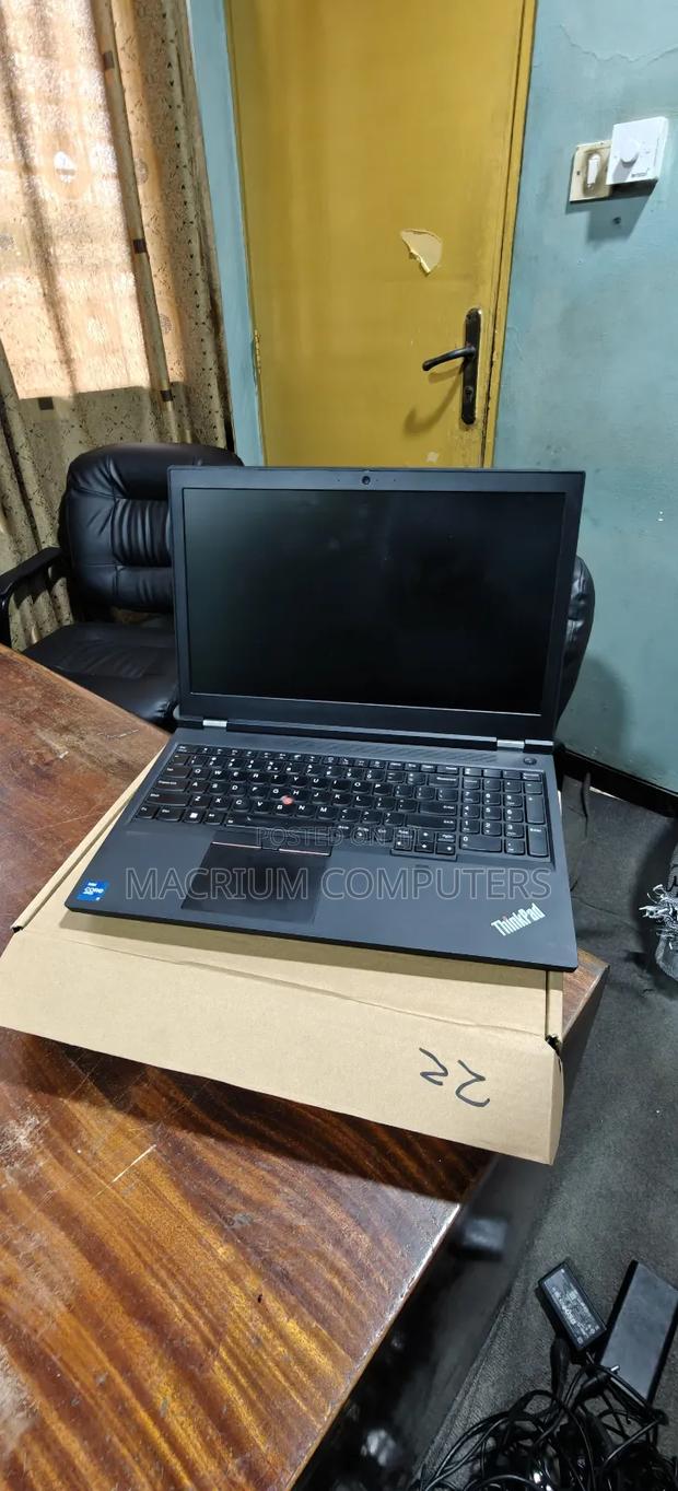 Laptop Lenovo Thinkpad P15s 32GB Intel Core i7 SSD 1T · Photo 6