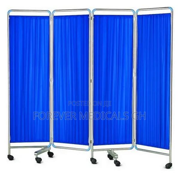 Hospital Ward Screen · Photo 1