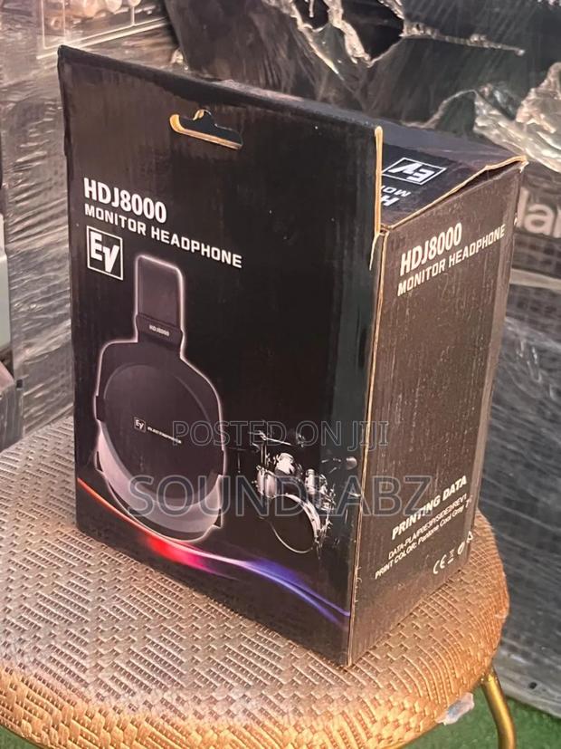 Electro-voice Ev Hdj8000 Monitor Headphones. · Photo 1