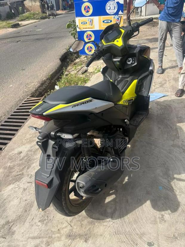 Yamaha NMAX 155 2025 · Photo 2